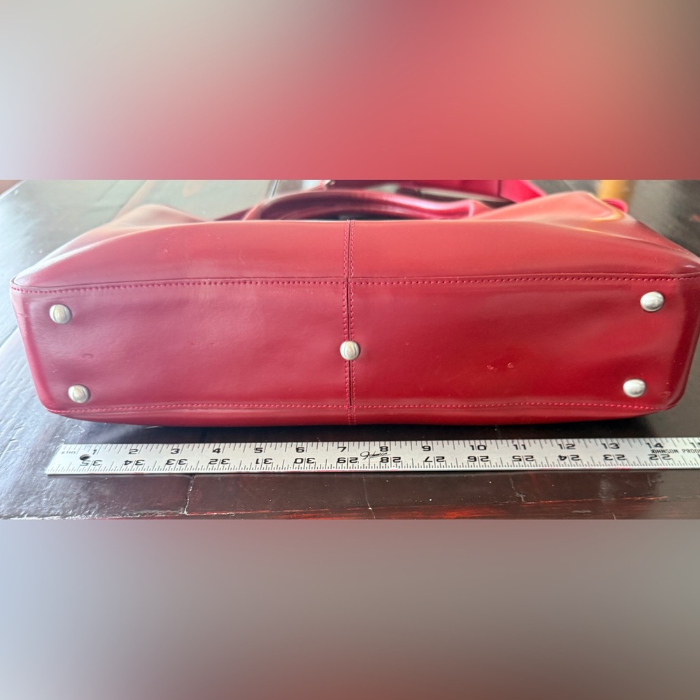 Filofax EUC Wine colored Leather
Laptop Bag & Tote or Crossbody
Never used - Picture 12 of 15